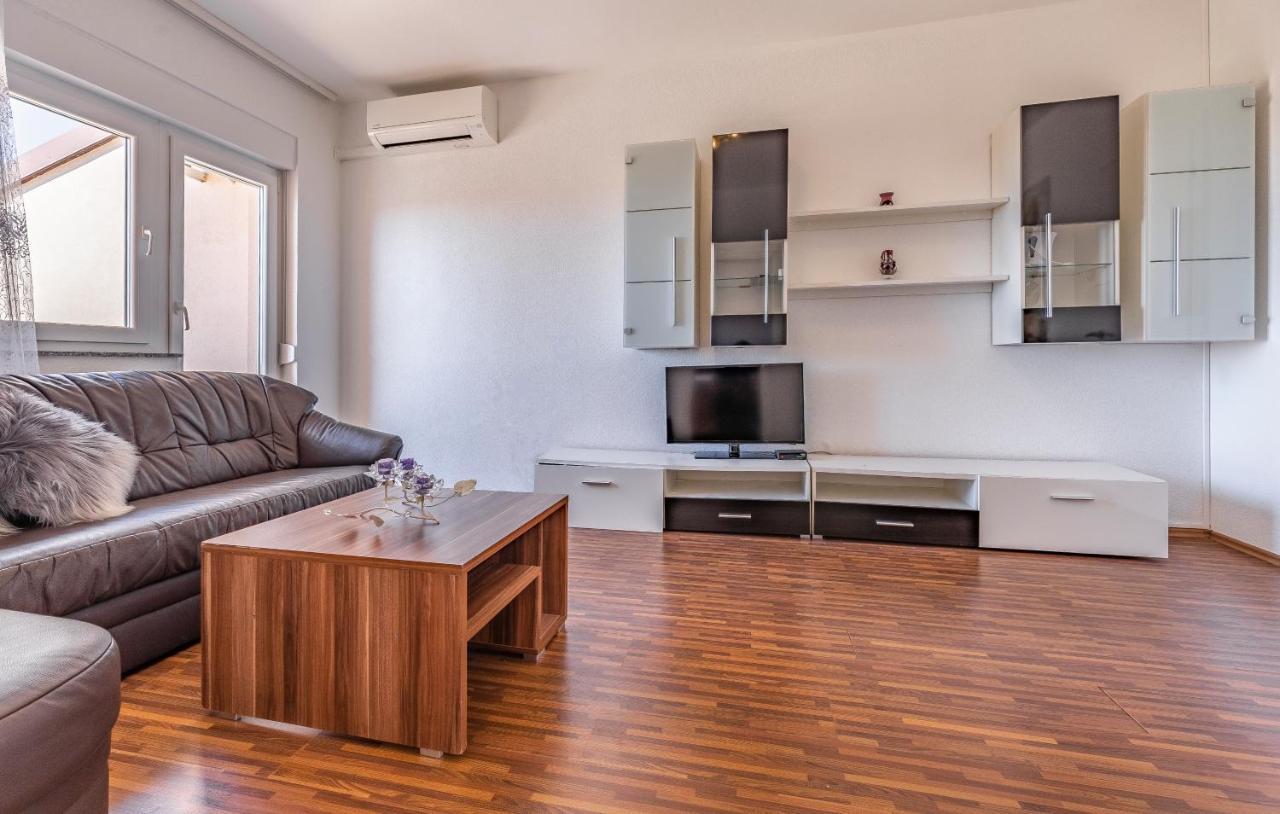 Rooms Giovanni Медулин Экстерьер фото